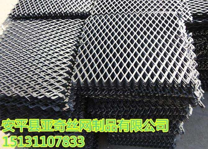 廊坊建筑踩踏板钢笆片厂家供货价出售-承德4×8公分网格建筑高空踏板钢板网-喷漆钢筋钢笆网片承重能力强